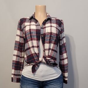 American Eagle Outfitters Red + Blue Plaid Button-Down Shirt